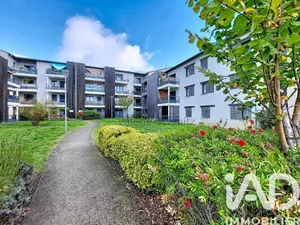Apartment in Saint-Geniès-Bellevue (31180)