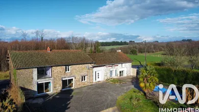 Maison à Châlus (87230)