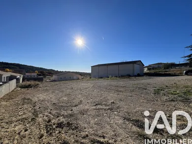 Terrain à bâtir à Bize-Minervois (11120)