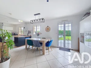 Maison à Vieux-Champagne (77370)