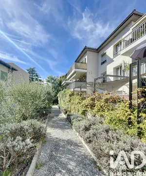 Apartment in La Colle-sur-Loup (06480)