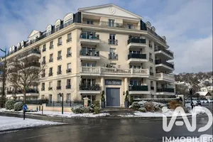 Appartement à Le Plessis-Robinson (92350)