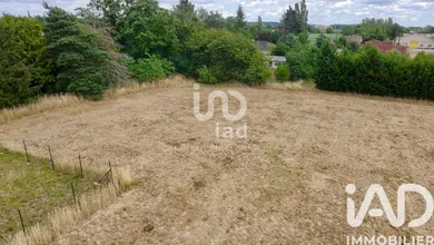 Building plot in La Chapelle-sur-Aveyron (45230)