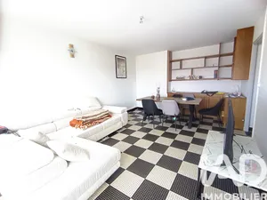 Apartment in Hénin-Beaumont (62110)