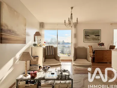 Apartment in Vannes (56000)