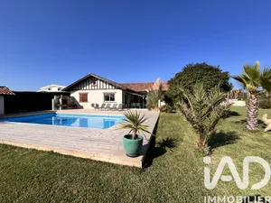 Maison à Saubrigues (40230)