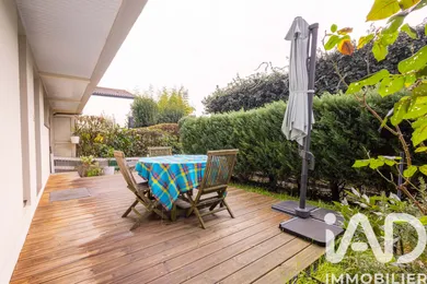 Maison à Bordeaux (33000)