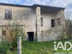 Park home in La Rochénard (79270)