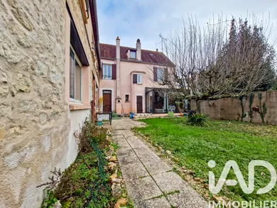 House in Joigny (89300)