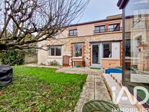 House in Joigny (89300)