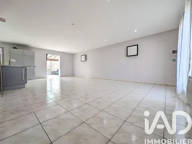 Maison à Saint-Germain (10120)