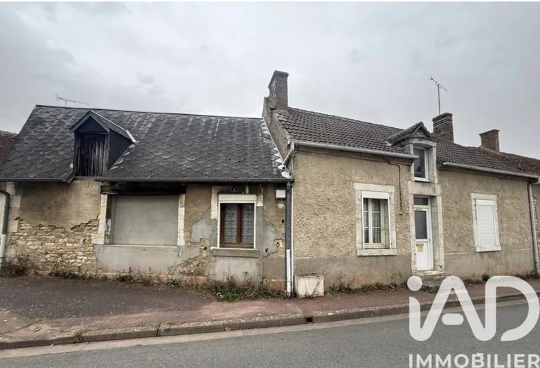Maison 4 pièces 70 m² · à Chezal-Benoît · 70 m² · 38 000 €