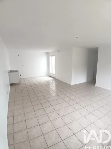 Maison traditionnelle à Épineau-les-Voves (89400)