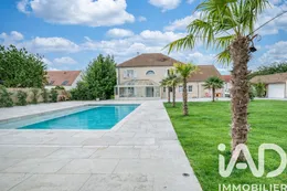 Mansion in Villaines-sous-Bois (95570)