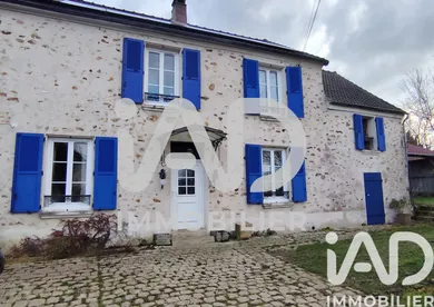 Longère à Villeneuve-sur-Bellot (77510)