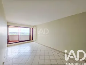 Apartment in Créteil (94000)