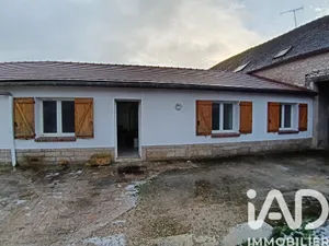 Maison traditionnelle à Épineau-les-Voves (89400)