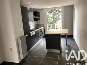 Apartment in Seyssinet-Pariset (38170)