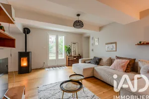 Village house in Thil (01120)