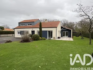 Maison à Chauvé (44320)