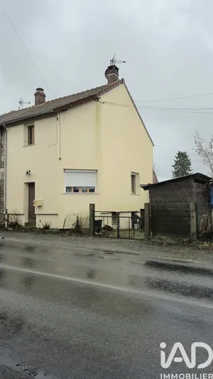 Maison de village à Saint-Amand-Jartoudeix (23400)