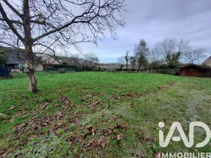 Terrain à bâtir à Avrillé (49240)