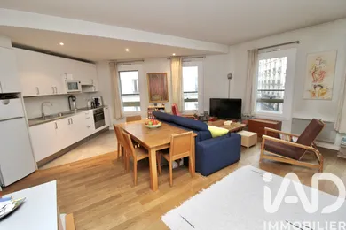 Apartment in Paris (75011)