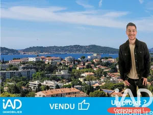 Appartement à Toulon (83000)