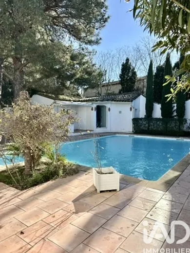 Maison traditionnelle à Saint-Rémy-de-Provence (13210)