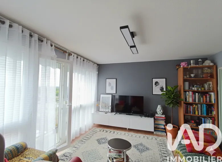 Appartement 3 pièces 69 m² · à Joigny · 68,8 m² · 54 000 €