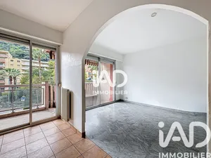Apartment in Menton (06500)