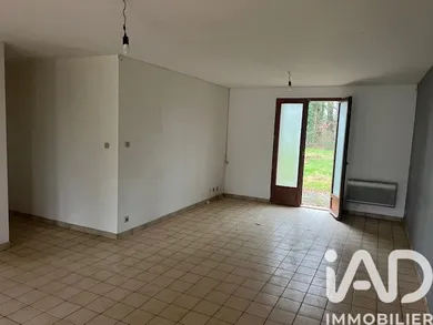 Maison à Cavignac (33620)