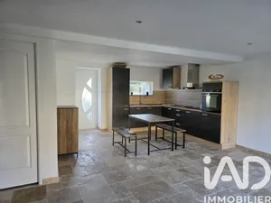 Maison à Peyrat-de-Bellac (87300)