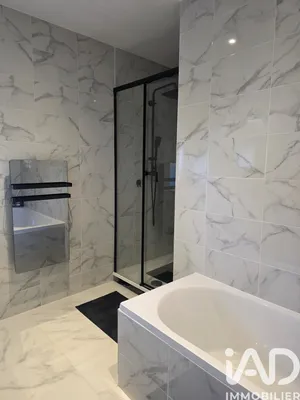 Maison à Peyrat-de-Bellac (87300)