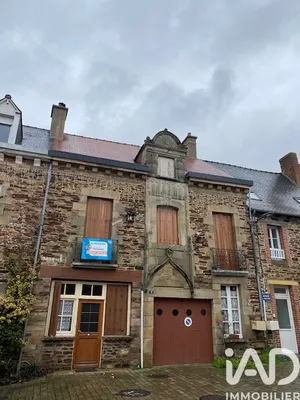 Maison de ville à Montauban-de-Bretagne (35360)