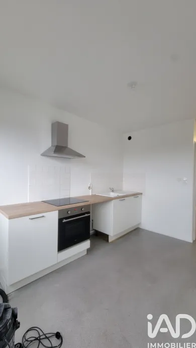 Apartment in Moulins (03000)
