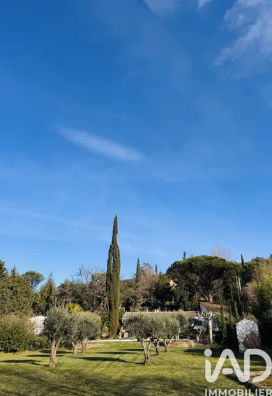 Park home in Grimaud (83310)