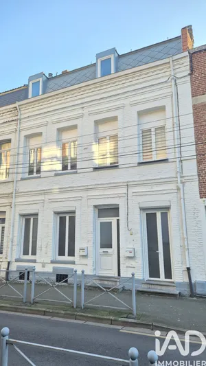 Demeure à Saint-Amand-les-Eaux (59230)