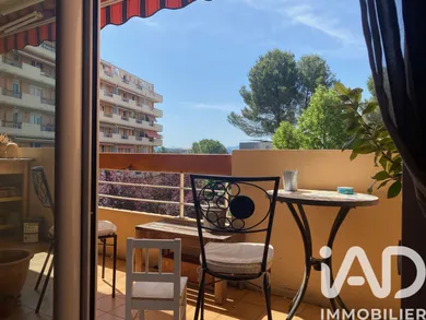 Appartement à Aix-en-Provence (13090)