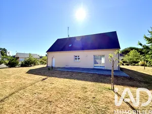 Maison à Ménil (53200)