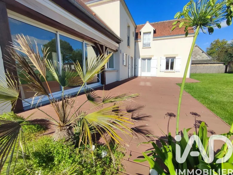 Maison 5 pièces 160 m² · à Pontgouin · 160 m² · 296 000 €