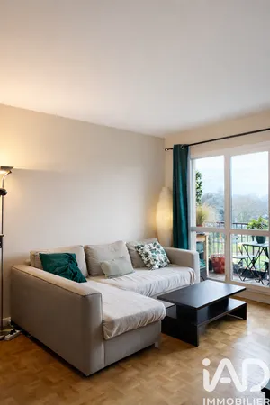 Apartment in Fresnes (94260)