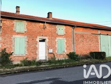Maison de campagne à Sommeilles (55800)