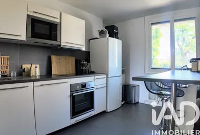 Appartement à Saint-Étienne (42100)