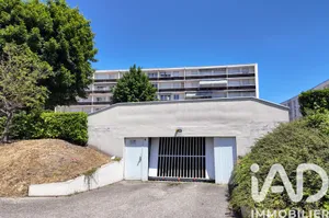 Apartment in Saint-Étienne (42100)