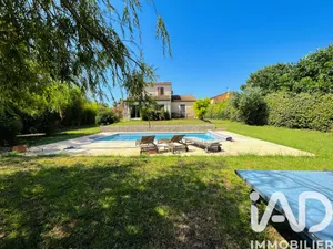 Pavillon à Nézignan-l'Évêque (34120)