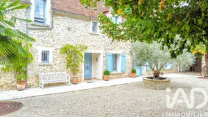 Domaine à Chalautre-la-Grande (77171)