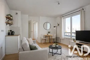 Appartement à Combs-la-Ville (77380)
