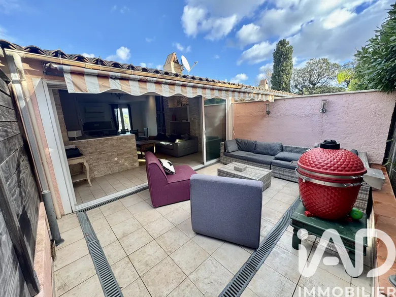 Maison 3 pièces 76 m² · à Cogolin · 76 m² · 370 000 €