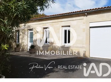 Maison de ville à Le Taillan-Médoc (33320)